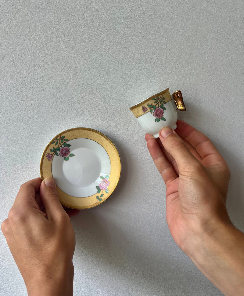 Vintage Floral Espressotasse & Untertasse – Gold & Pink Geschirr