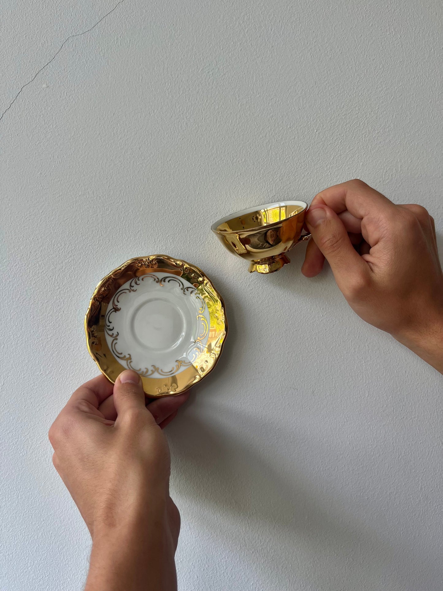 Vintage Espressokopjes Set Goud - Twee Stuks