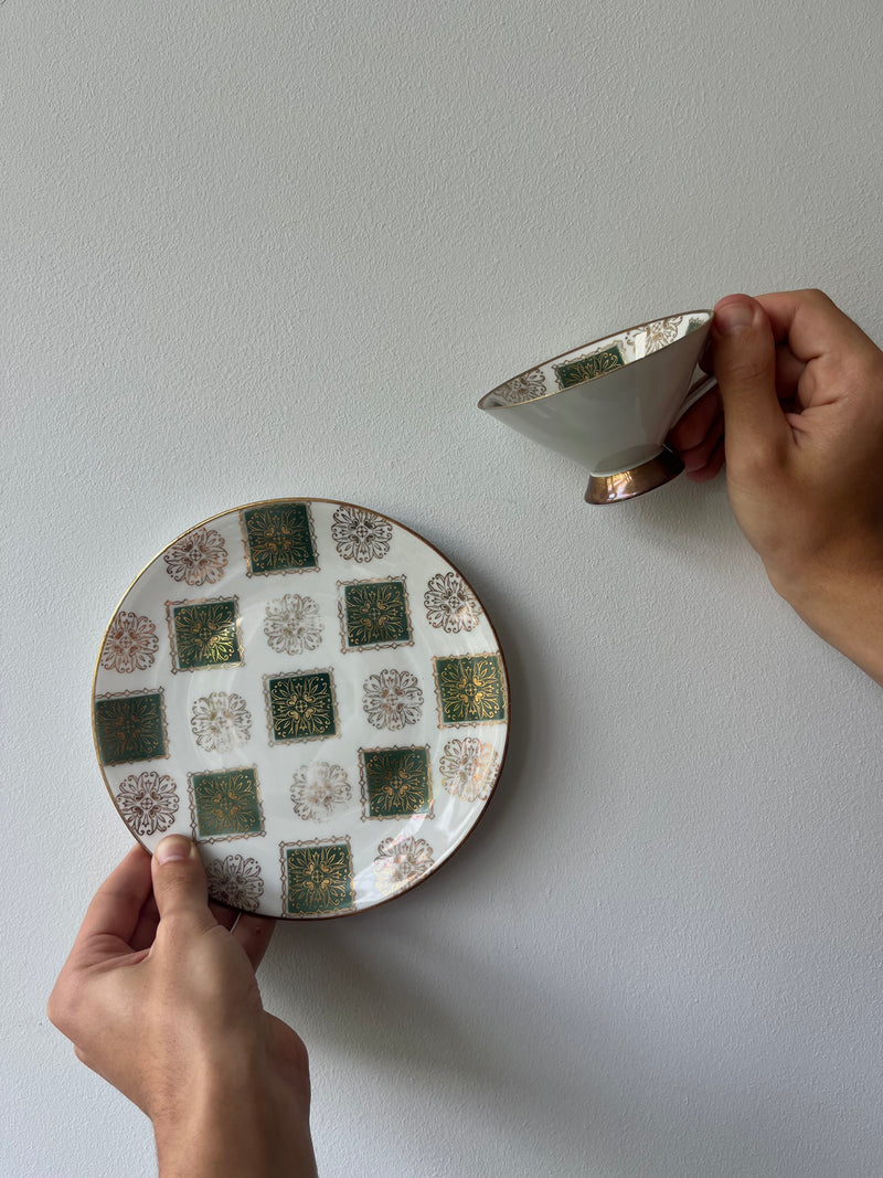 Vintage Dunkelgrün & Gold Kuchenteller & Tassen Set – Geschirr